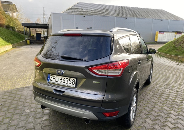 Ford Kuga cena 55000 przebieg: 118724, rok produkcji 2015 z Szczecin małe 667